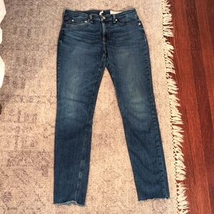 Rag & Bone Cate Mid Rise Skinny Jeans. Size 28